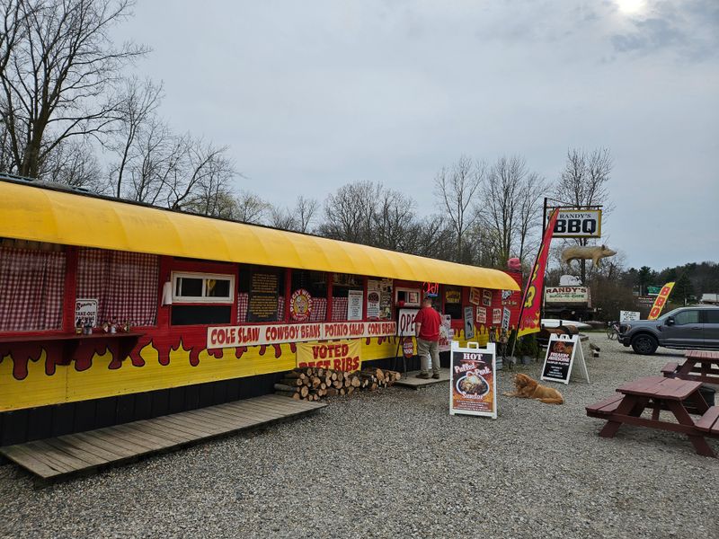 Arrive During The Early Lunch Hush