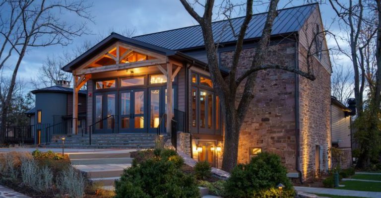 This Restored New Jersey Barn Hosts A Countryside Brunch That Feels Like A Hidden Occasion