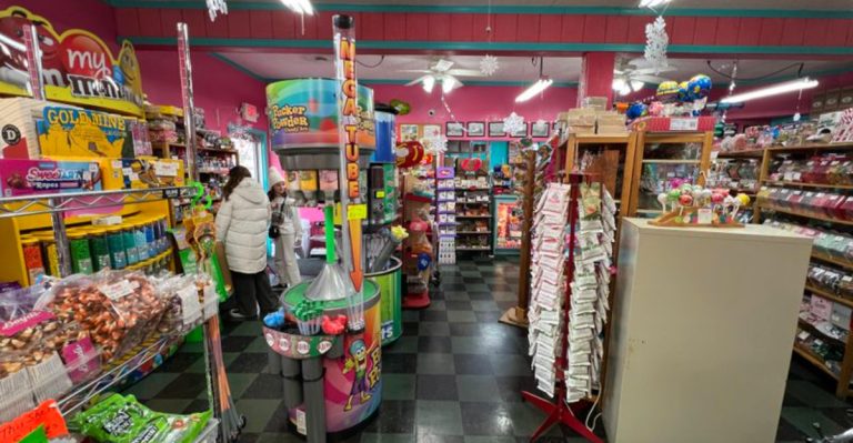 This Retro Candy Store In Ohio Feels Like A Saturday Afternoon From Years Ago