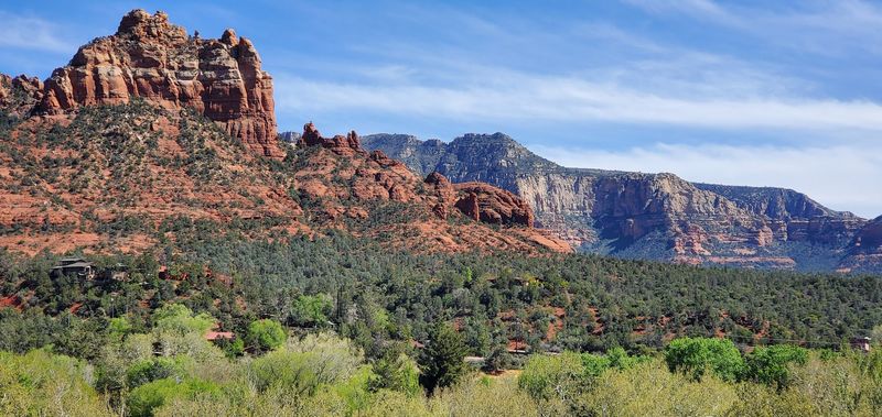 Oak Creek Canyon's Towering Red Walls