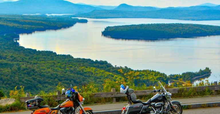 This Scenic Maine Roadside Stop Has A View You’ll Never Forget