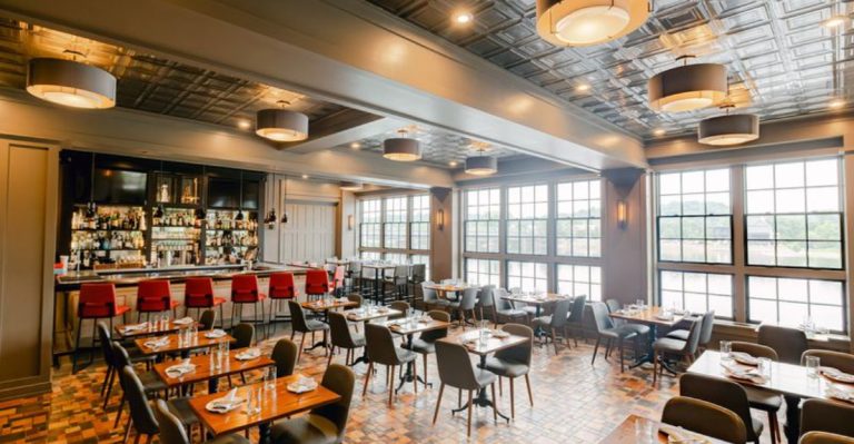 This Scenic Riverside Restaurant In Pennsylvania Is A June Must-Visit Spot