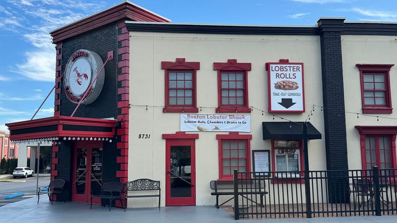 The Location And Setting Of Boston Lobster Feast