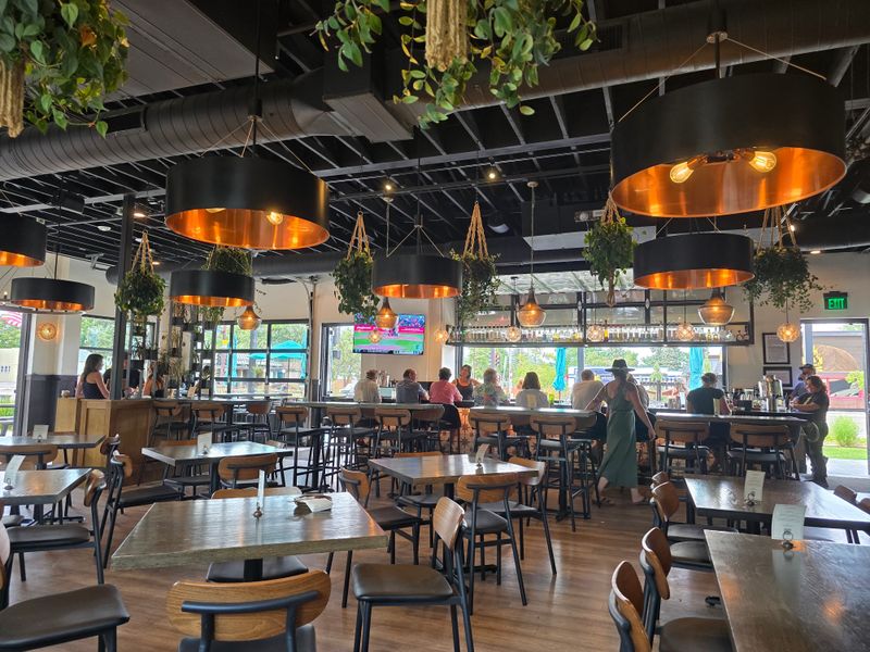 Arriving For The Sizzle: First Impressions And Flow