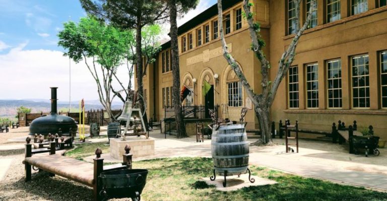 This Sleepy Arizona Town Has Everything You Want (Locals Hope You Never Find Out)