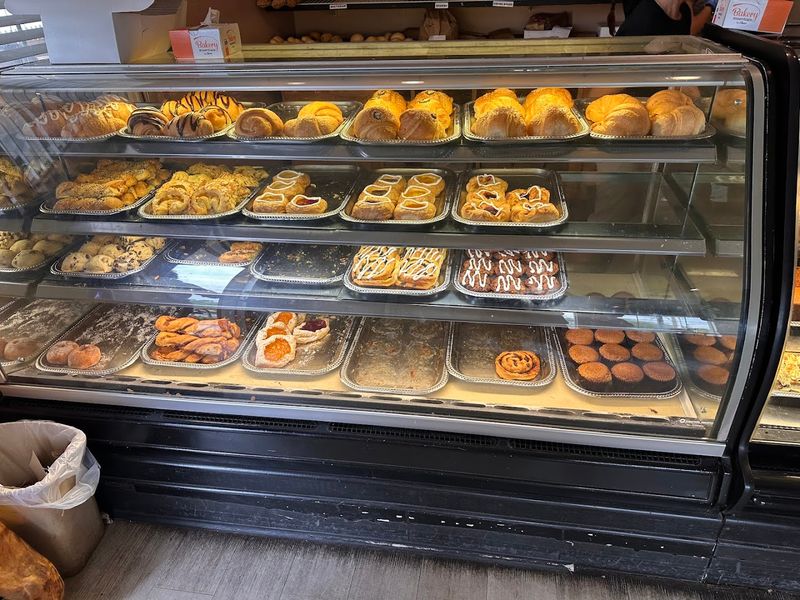 A Bakery Worth Rerouting Your Whole Morning For