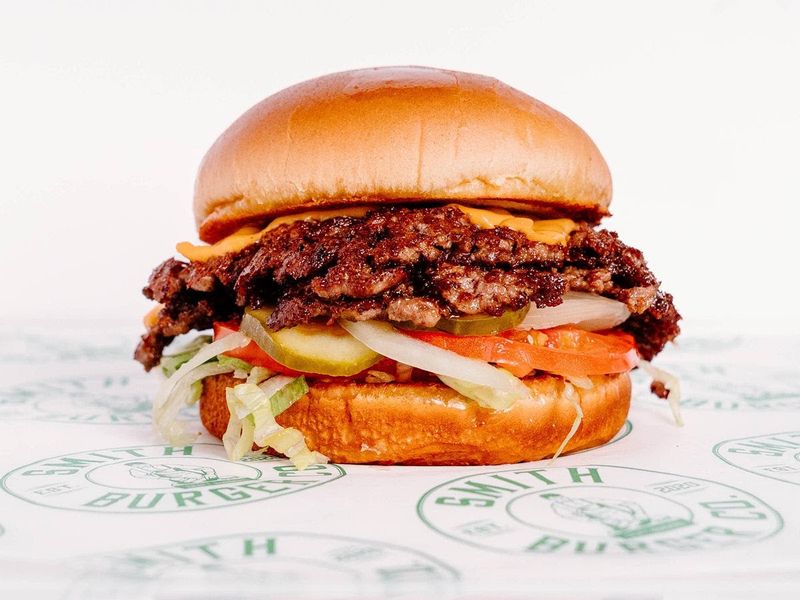 Smith Burger Company – Champaign