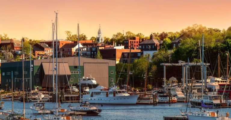 This Small Town In Maine Has Quietly Become A New England Favorite
