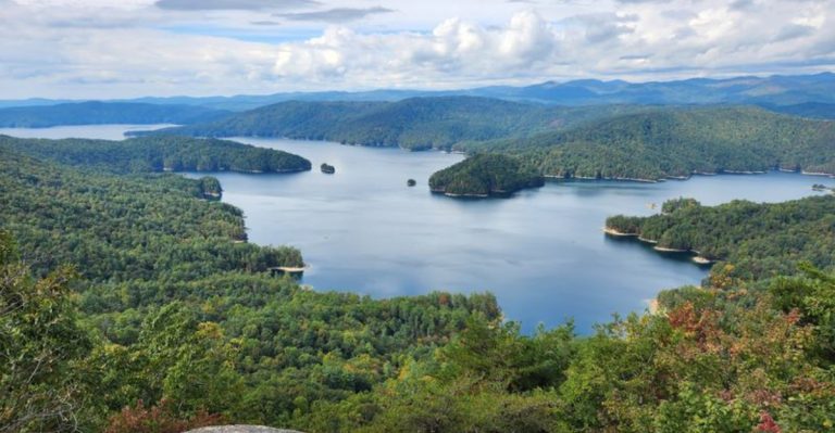 This South Carolina Wilderness Looks Like A Hidden Grand Canyon