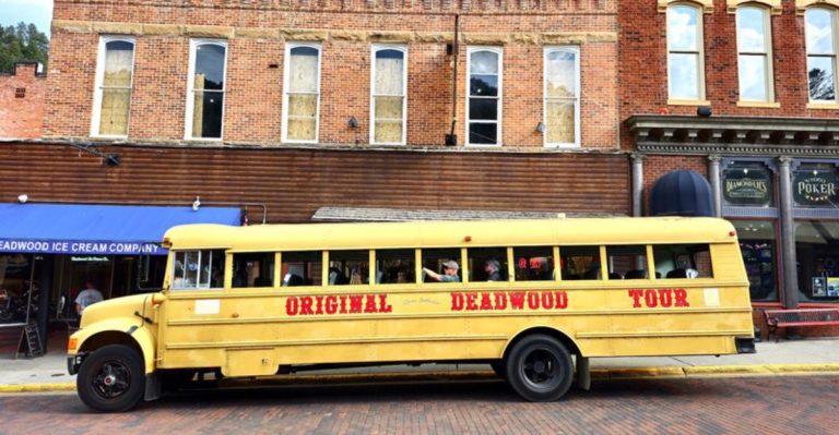 This South Dakota Town Still Lives In The Wild West Era
