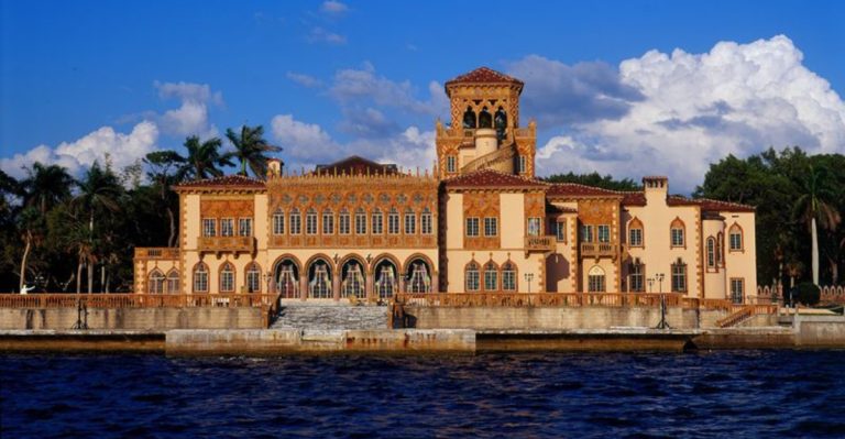 This Storybook Mansion In Sarasota, Florida Looks Too Magical To Be Real