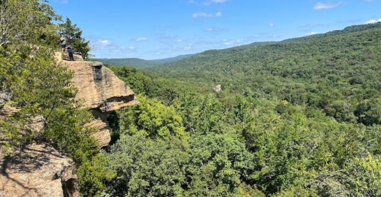 This Stunning Arkansas View Is Hiding Just A Short Hike From The Road