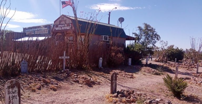 This Tiny 19th-Century Graveyard In Arizona Takes You Back To The Wild West