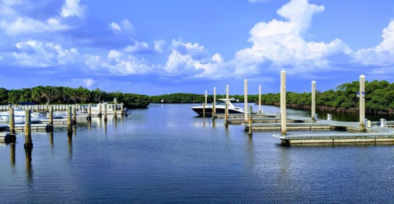 This Tiny Florida Island Park Is Only Reachable By Boat And Completely Worth The Trip