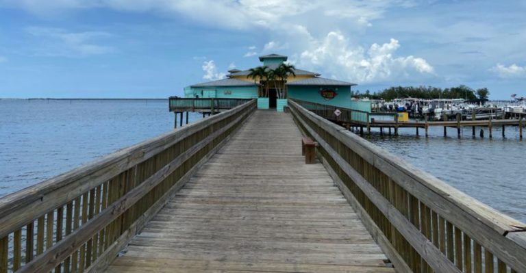 This Tiny Over The Water Florida Restaurant Serves Coconut Shrimp People Swear By