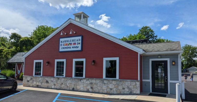 This Tiny Pennsylvania Restaurant Serves Shrimp Dishes That Are Out-Of-This-World Delicious