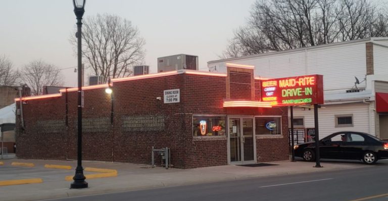This Tiny Sandwich Shop In Ohio Serves Milkshakes Locals Can’t Stop Talking About