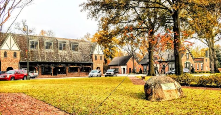 This Tiny Town In Arkansas Combines European Charm With Southern Farmhouse Hospitality