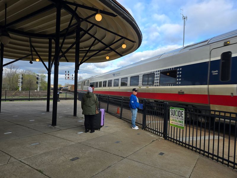 Time Your Arrival With The Trains