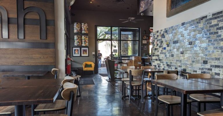 This Under-The-Radar Restaurant in Arizona Is Worth The 40-Minute Drive (Bacon Jam Burgers Steal The Show)