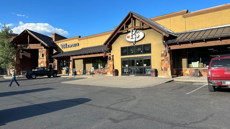 The First Impression: A Market That Means Business