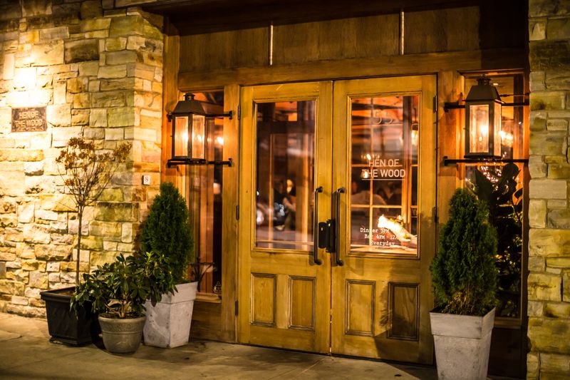 Charming Rustic Bistro Ambiance