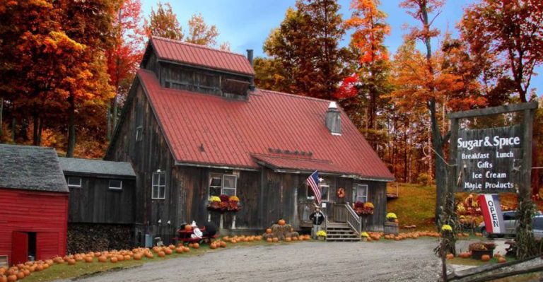 This Vermont Sugarhouse Serves A Pancake Breakfast You’ll Happily Wake Up For