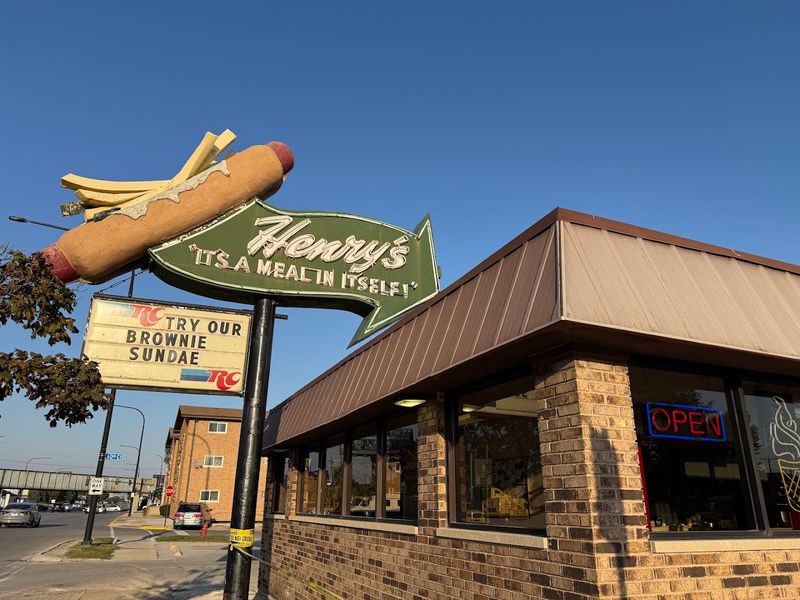 A Genuine Route 66 Landmark Right In Cicero