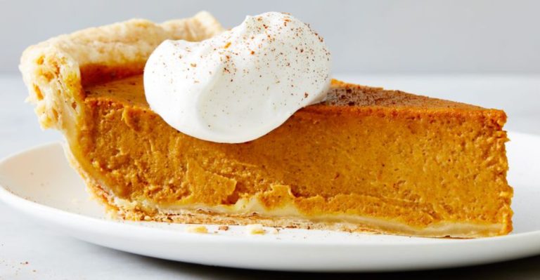 This Virginia Small-Town Diner Serves Pumpkin Pie So Perfect, It’s Practically A Halloween Tradition