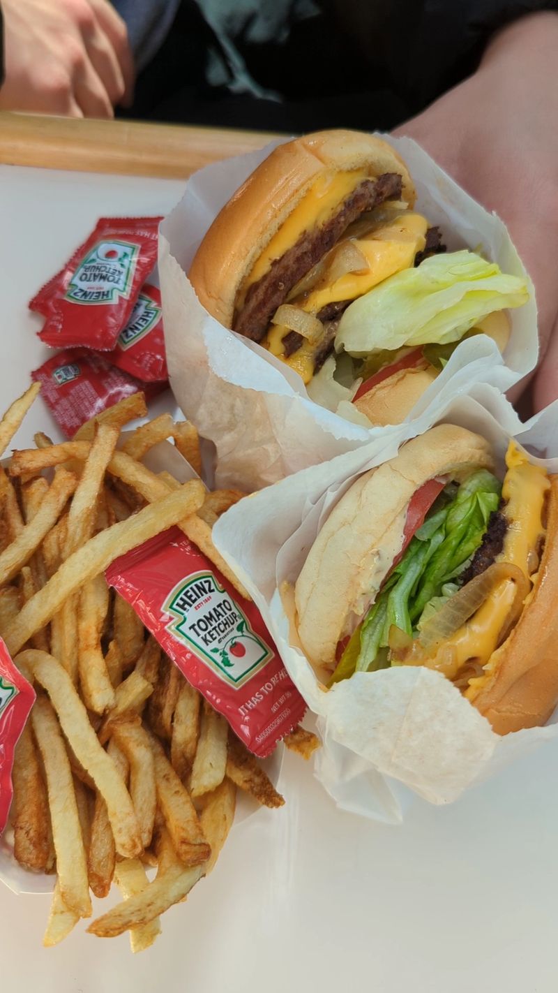 A Roadside Relic That Refuses to Fade