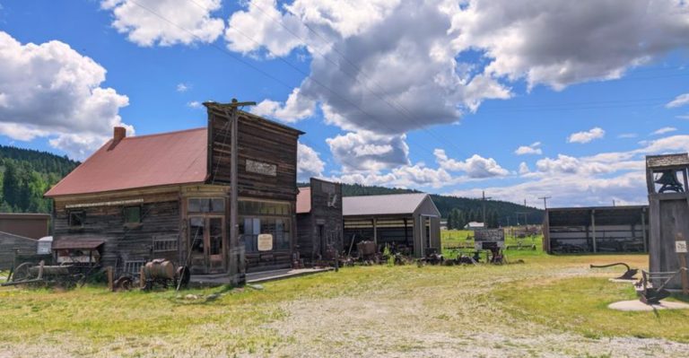 This Washington Ghost Town Lets You Explore Buildings Left Untouched For A Century