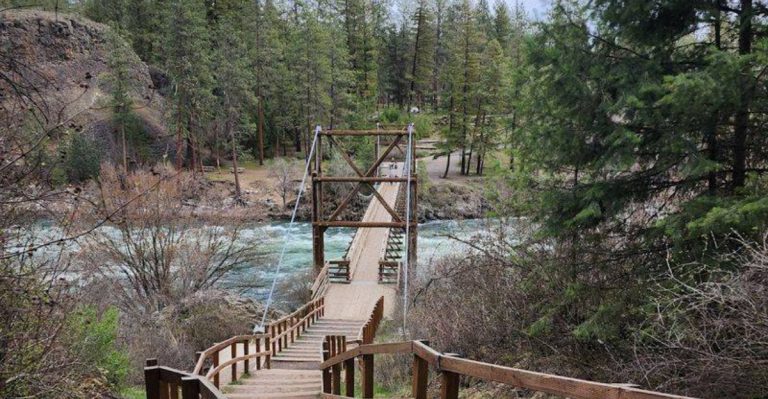This Washington Hiking Trail Features A Swinging Bridge That Feels Straight Out Of An Adventure Movie