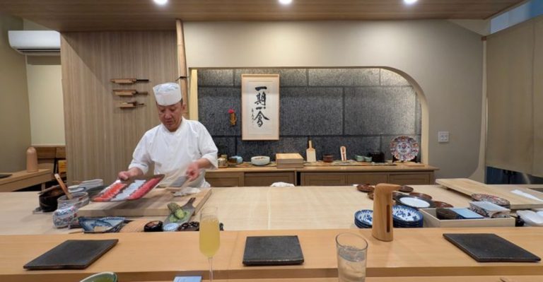 This Washington Restaurant Is The Toughest Reservation To Get In July 2026 (But It’s Well Worth It)