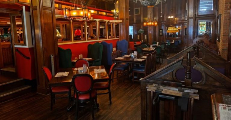 This Washington Restaurant Turns A Simple Dinner Into A Beloved Tradition