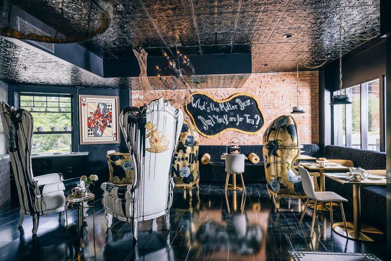 A Space That Rewards Slow Looking