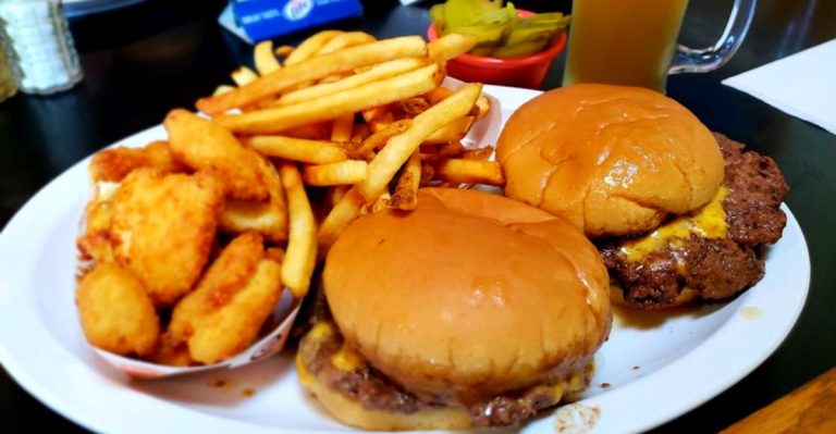 This Wisconsin Burger Joint Is So Under The Radar, Locals Call Its Double Cheeseburgers Their Secret