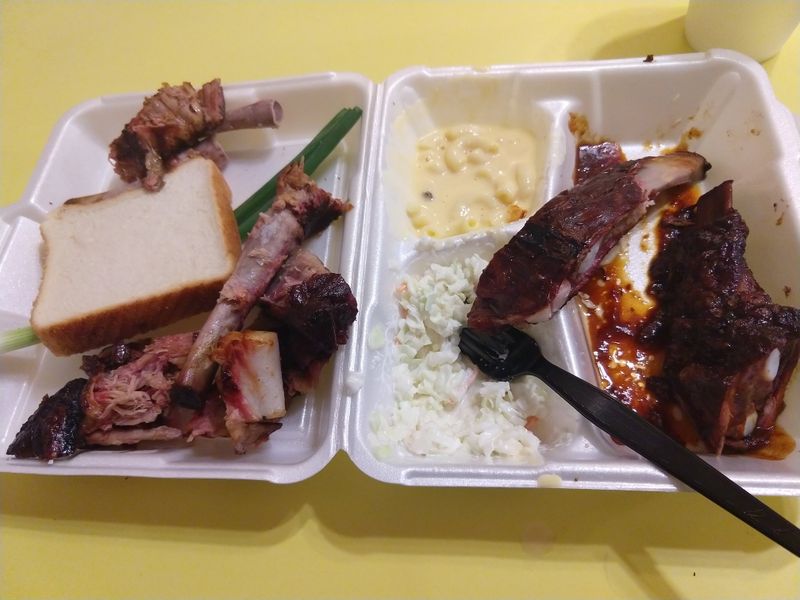 Ribs That Fall Right Off The Bone