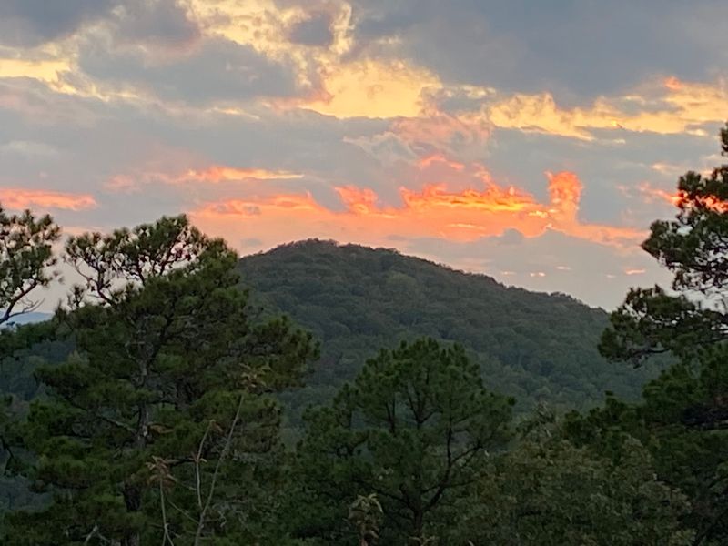 Those Mountain Views Are Worth The Detour