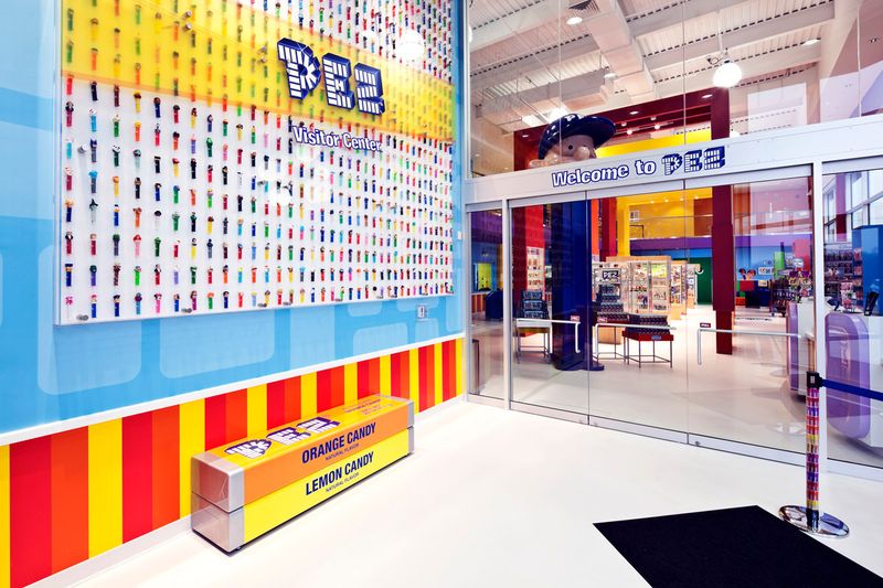 Thousands Of Dispensers On Display Will Absolutely Blow Your Mind Thousands Of Dispensers On Display Will Absolutely Blow Your Mind