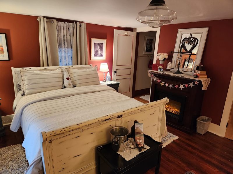 Three Cozy Rooms Make A Night Of It