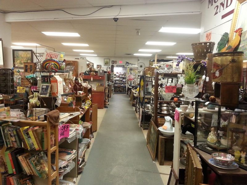 60,000 Square Feet of Browsing Space