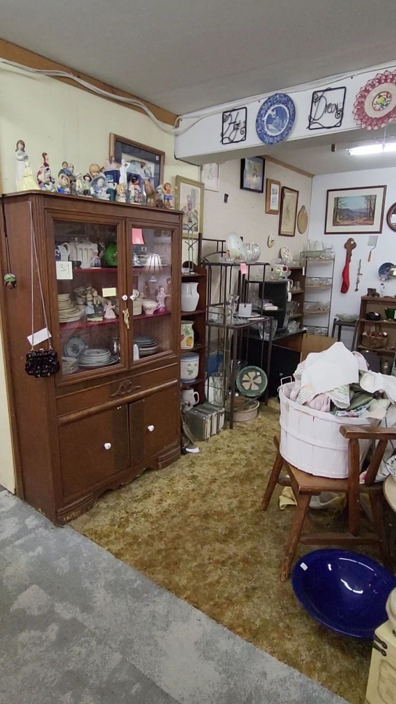 Three Generations Behind A Family Dream That Started In 1960