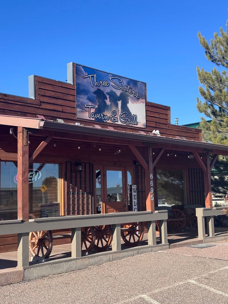 Three Sisters Tavern & Grill, Colorado City
