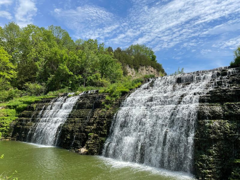Thunder Bay Falls, Galena, IL