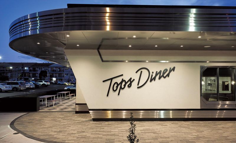 Tops Diner, East Newark