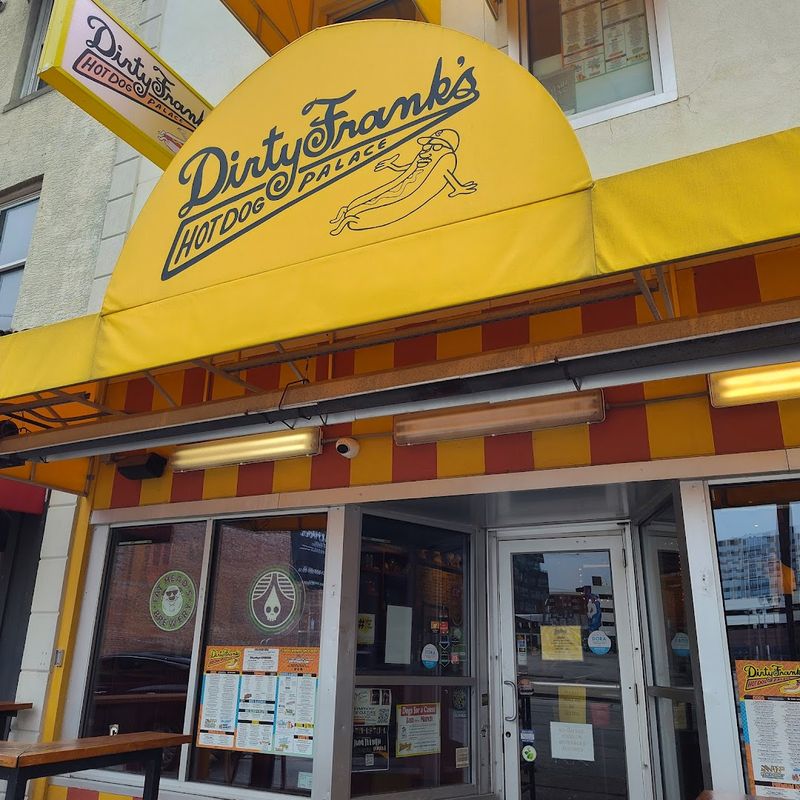 Dirty Frank's Hot Dog Palace, Columbus