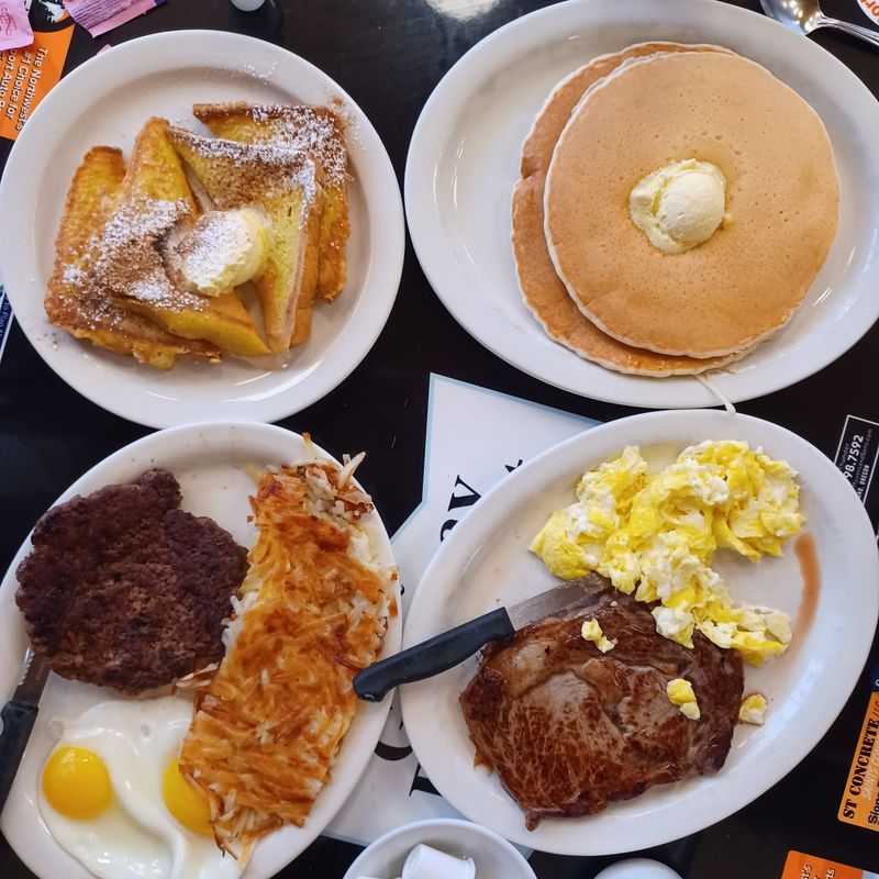 Gateway Breakfast House – Portland