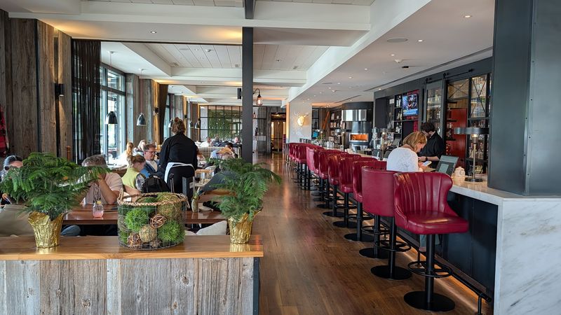 Timber Kitchen and Bar, Bangor Timber Kitchen and Bar, Bangor