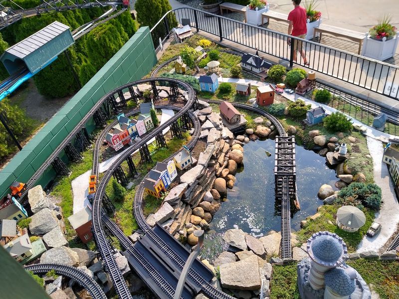 Time Your Visit For The Trains