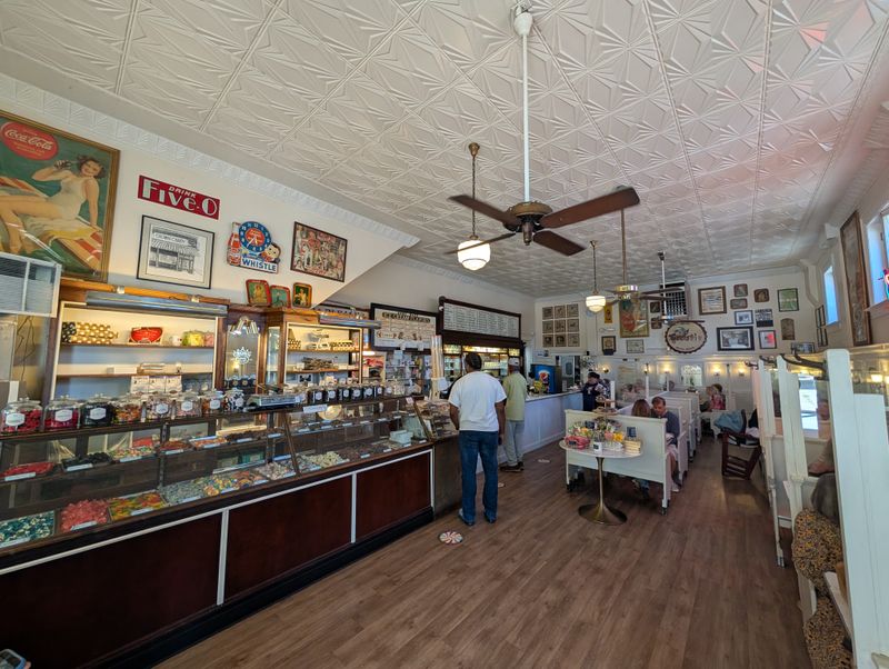 Retro Atmosphere and Family Roots